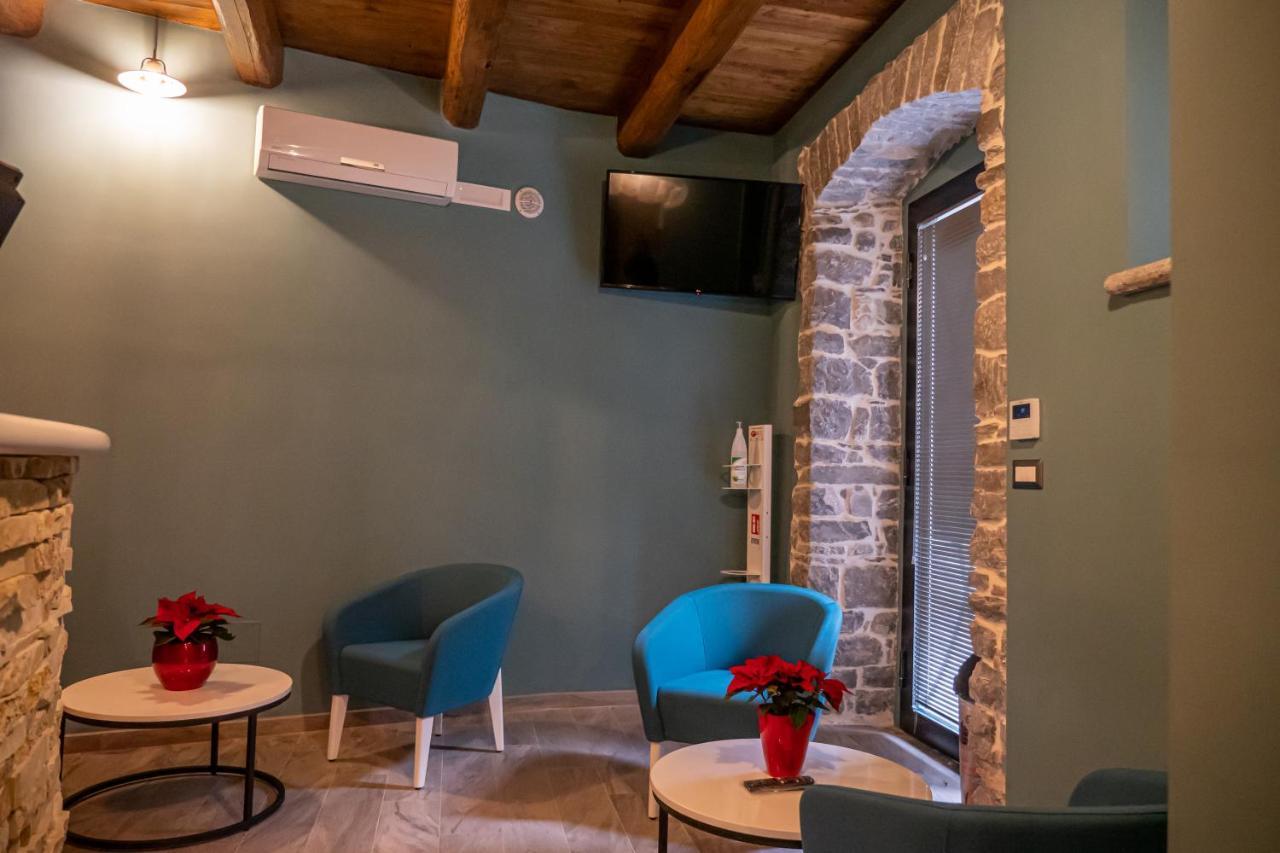 Dimora Del Corso Otel Rotonda Dış mekan fotoğraf