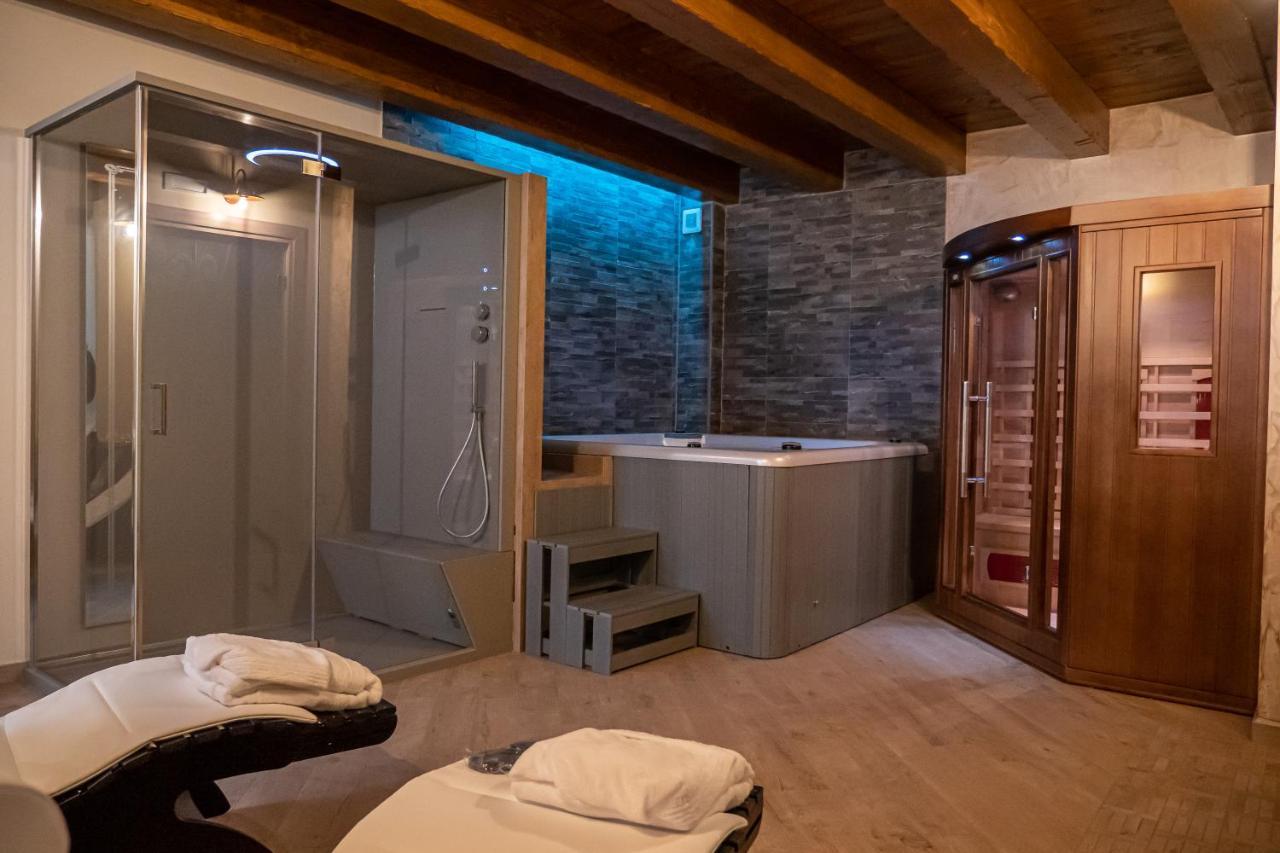 Dimora Del Corso Otel Rotonda Dış mekan fotoğraf