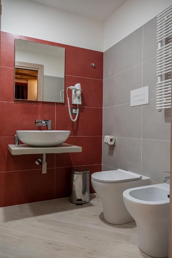 Dimora Del Corso Otel Rotonda Dış mekan fotoğraf