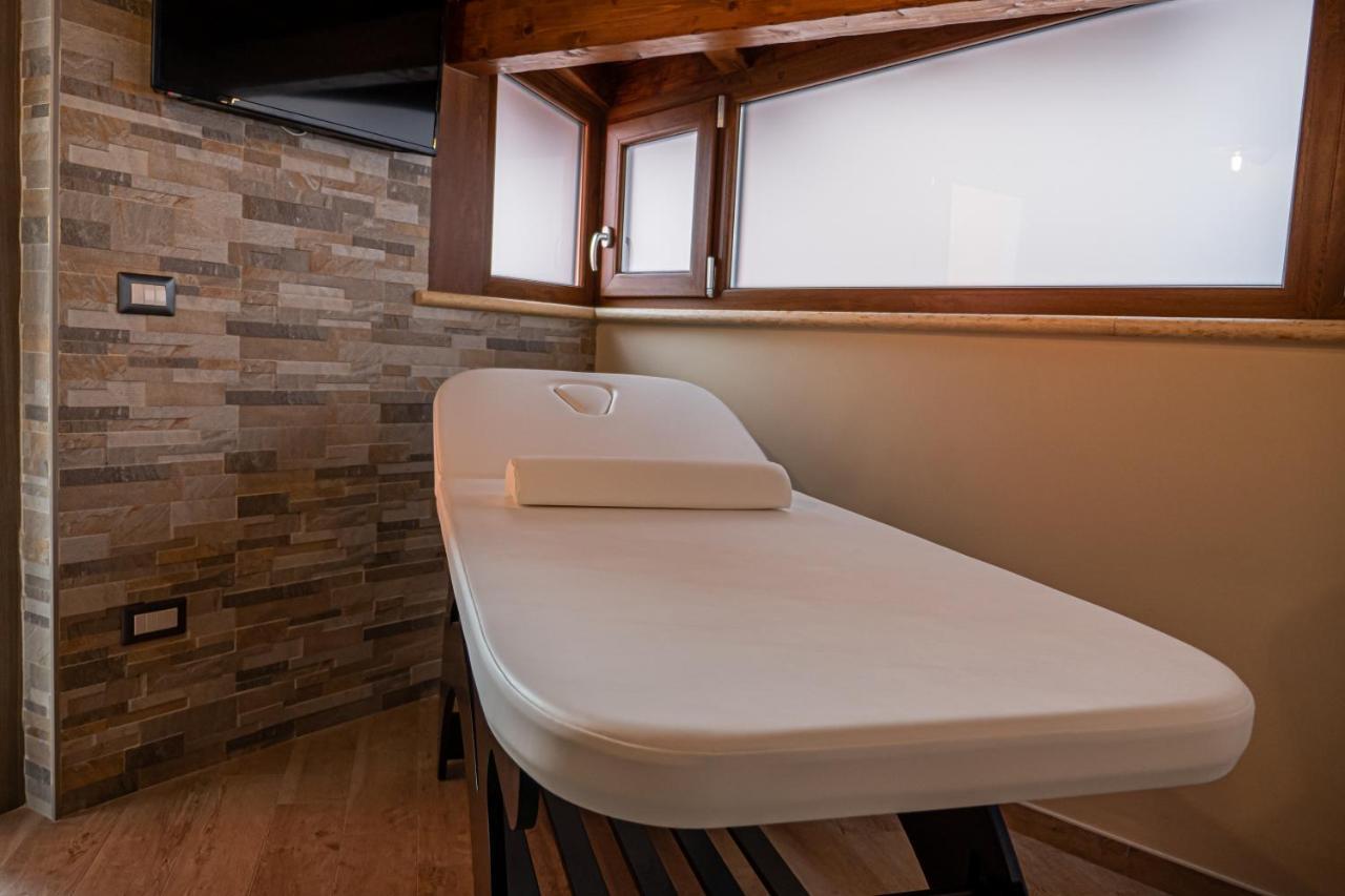 Dimora Del Corso Otel Rotonda Dış mekan fotoğraf